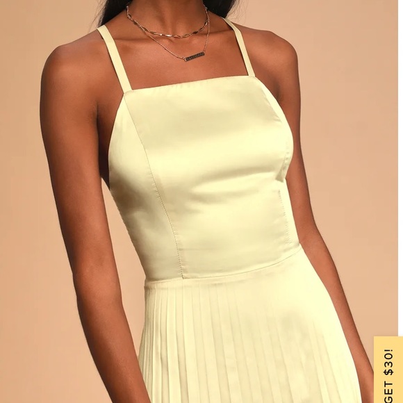 Lulu’s Champagne Satin Pleated Midi Dress - Picture 4 of 8